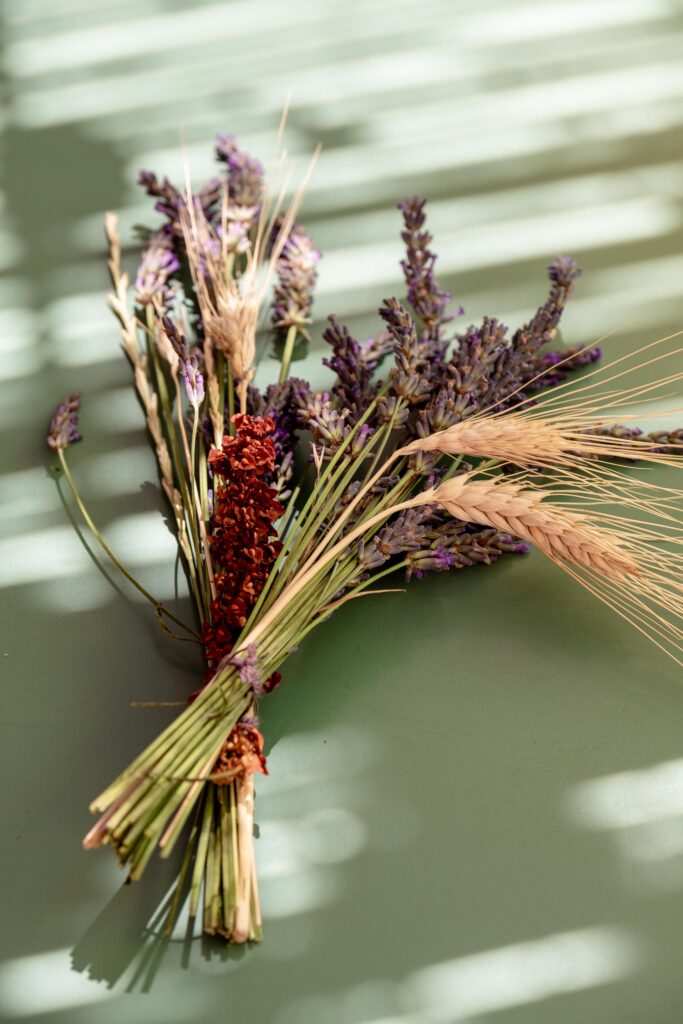 Bouquet de fleurs provençal photographié par Studio Argo.